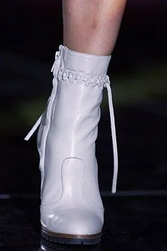 Look 28